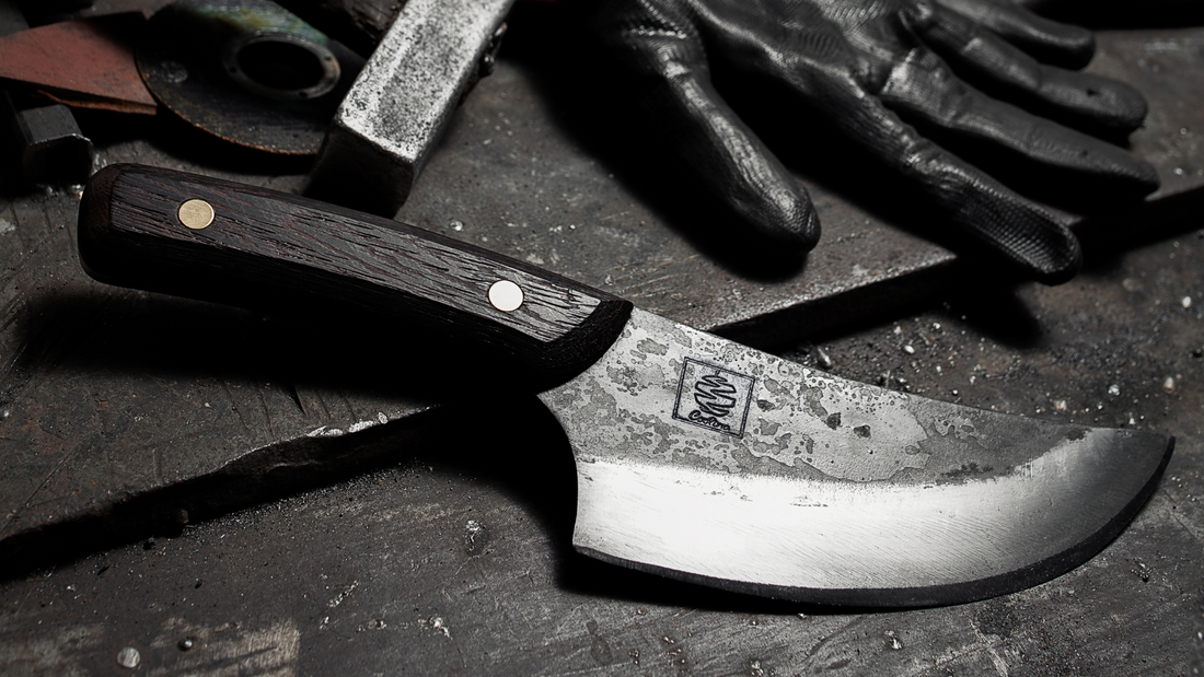 How to clean rust off a kitchen knife | Coolina